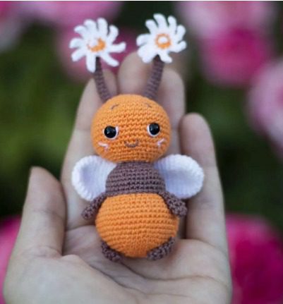 Bee Amigurumi