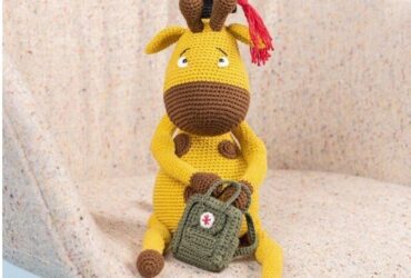 Amigurumi Giraffe