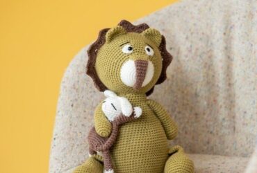 Majestic Amigurumi