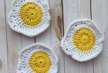 Crochet Egg Coaster